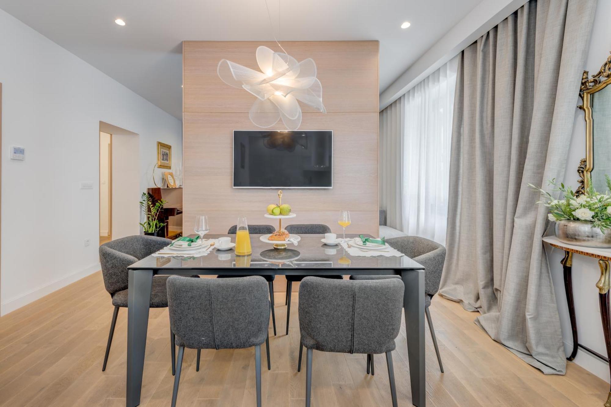 ספליט Top Location! Spacious Lux Apartment -5 Min From Beach & Centre מראה חיצוני תמונה